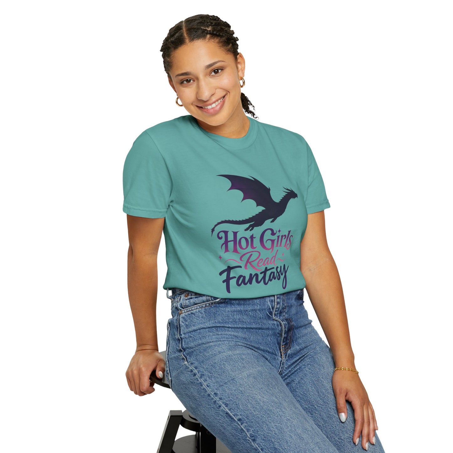 Fantasy Reader T‑Shirt — "Hot Girls Read Fantasy" Dragon Graphic