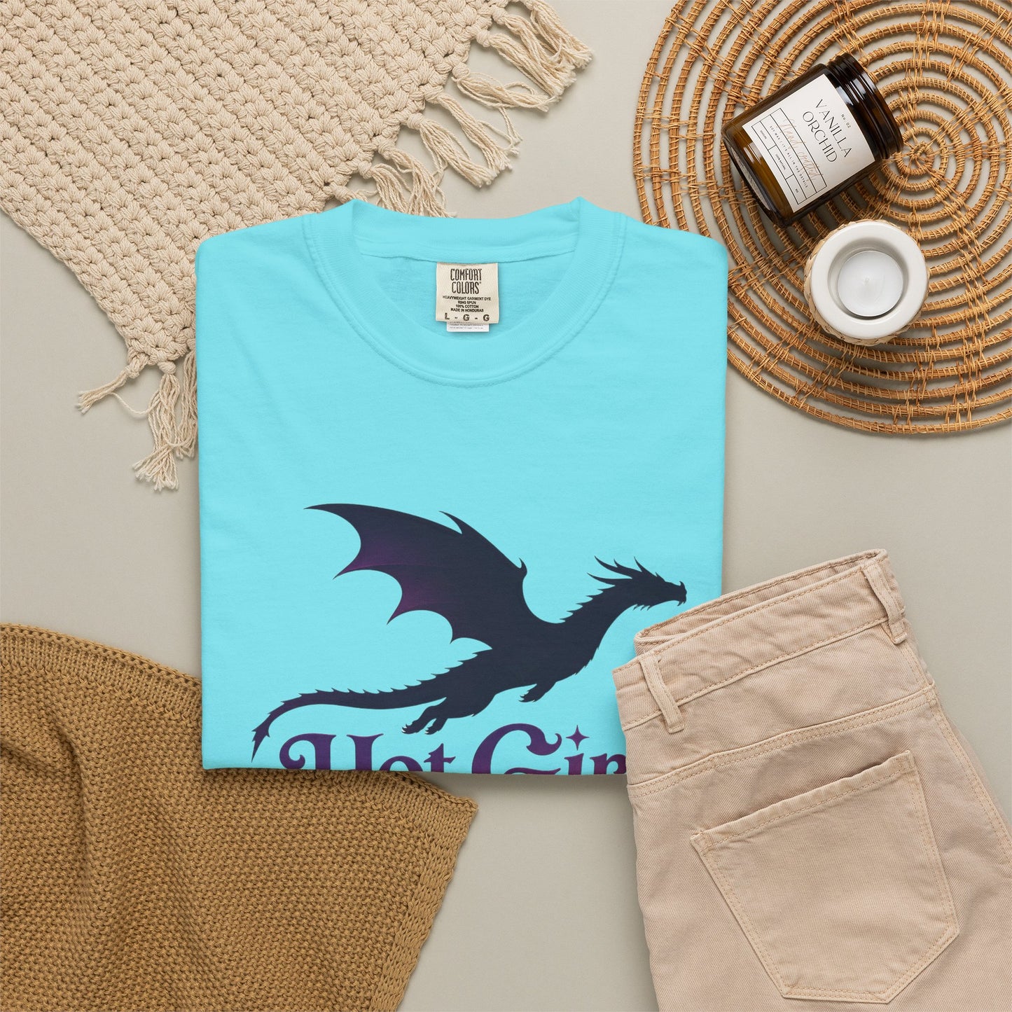 Fantasy Reader T‑Shirt — "Hot Girls Read Fantasy" Dragon Graphic
