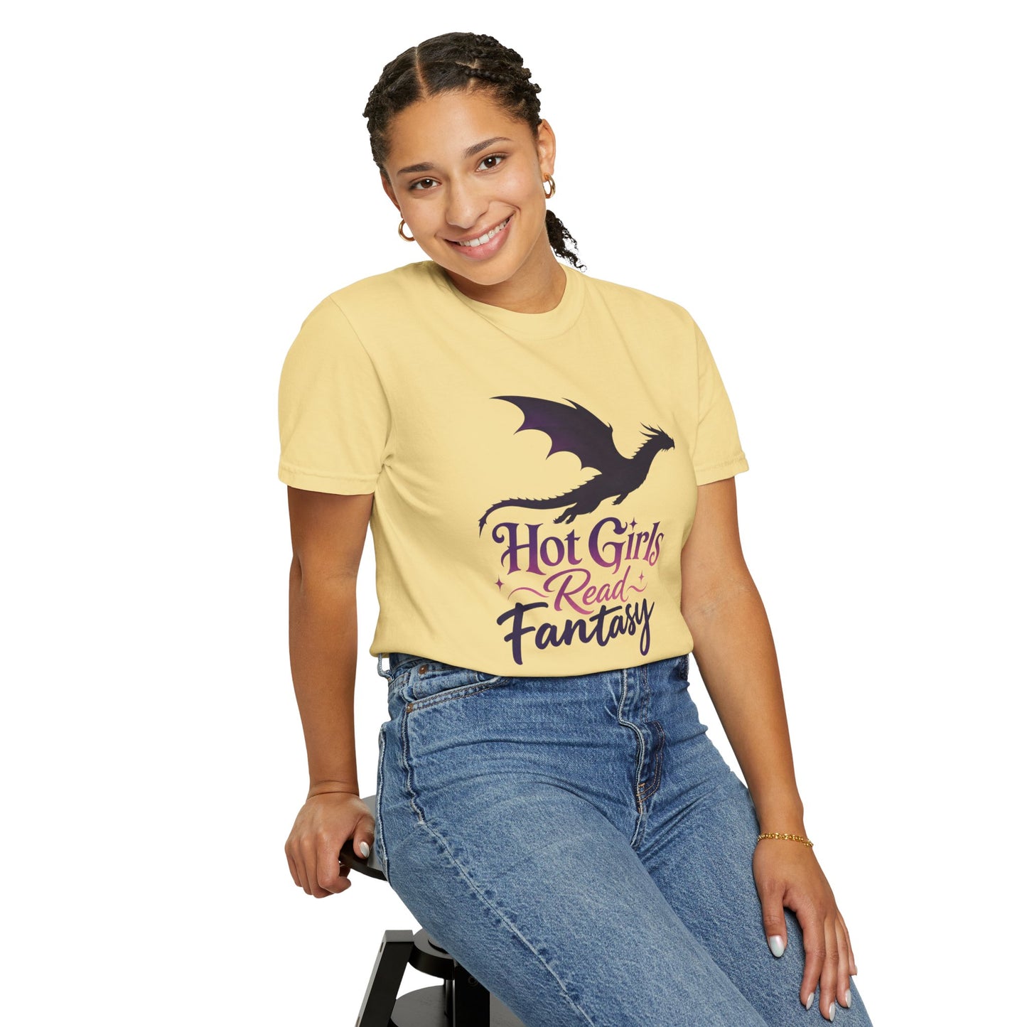 Fantasy Reader T‑Shirt — "Hot Girls Read Fantasy" Dragon Graphic