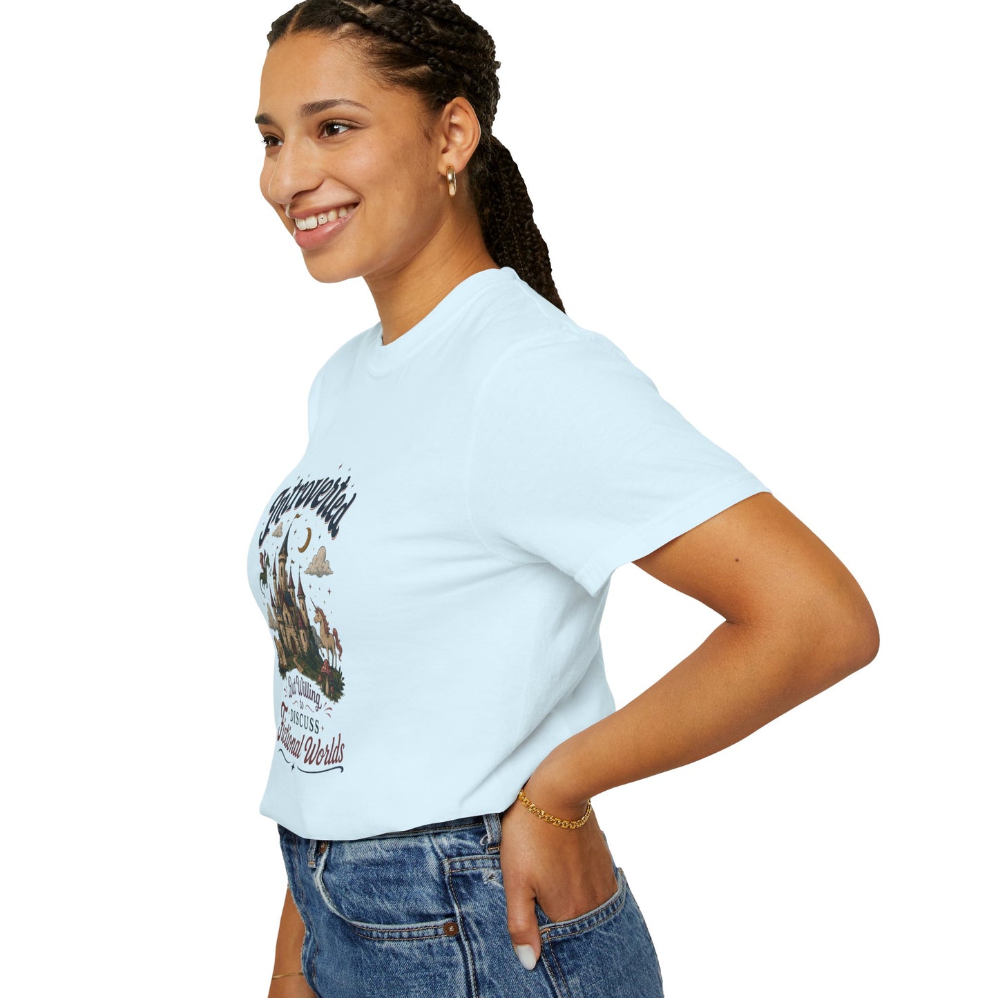 "Introverted But Willingly Discuss Fictional Worlds" Fantasy Lovers T-Shirt