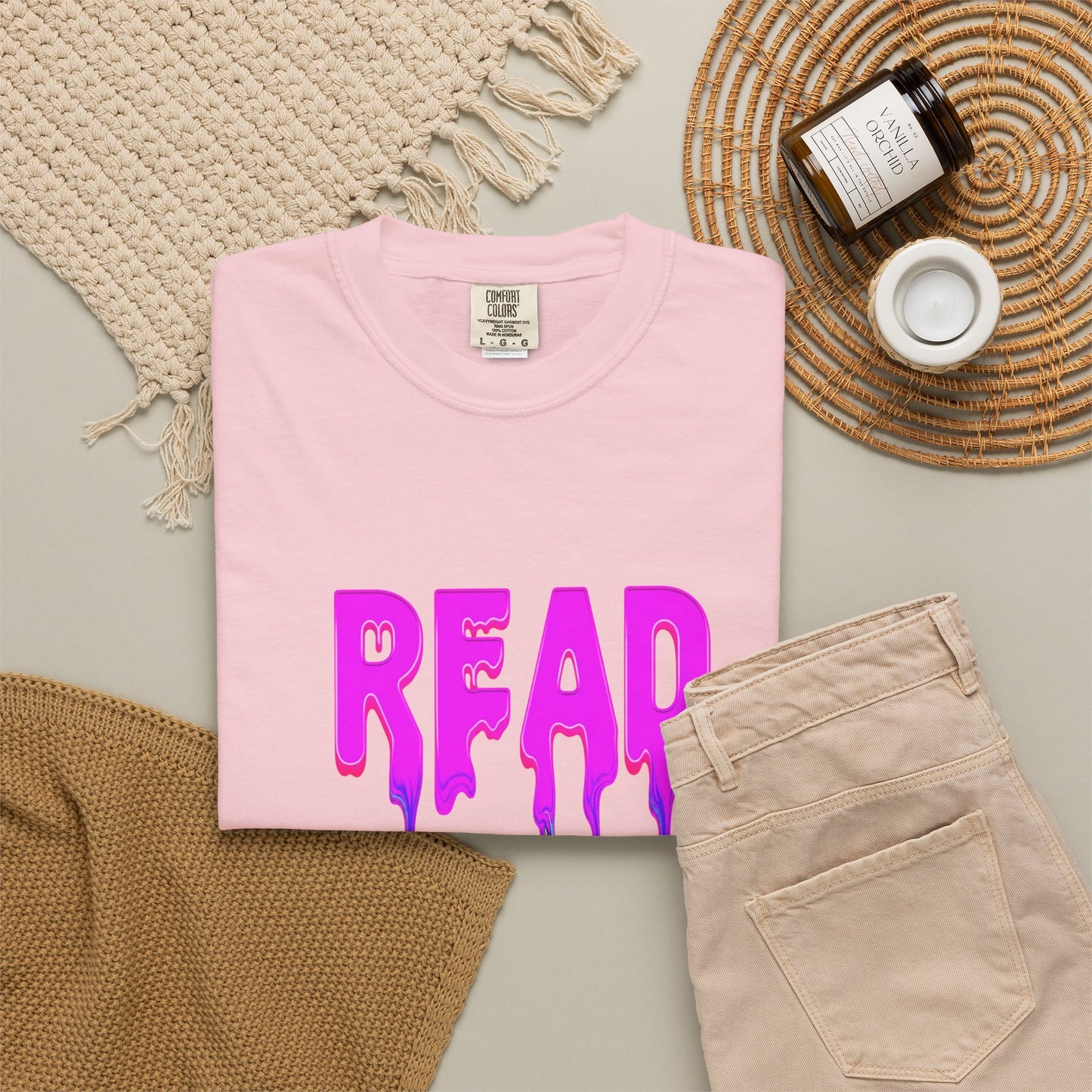 "READ" Dripping Graphic T-Shirt — Psychedelic Melting Book Design