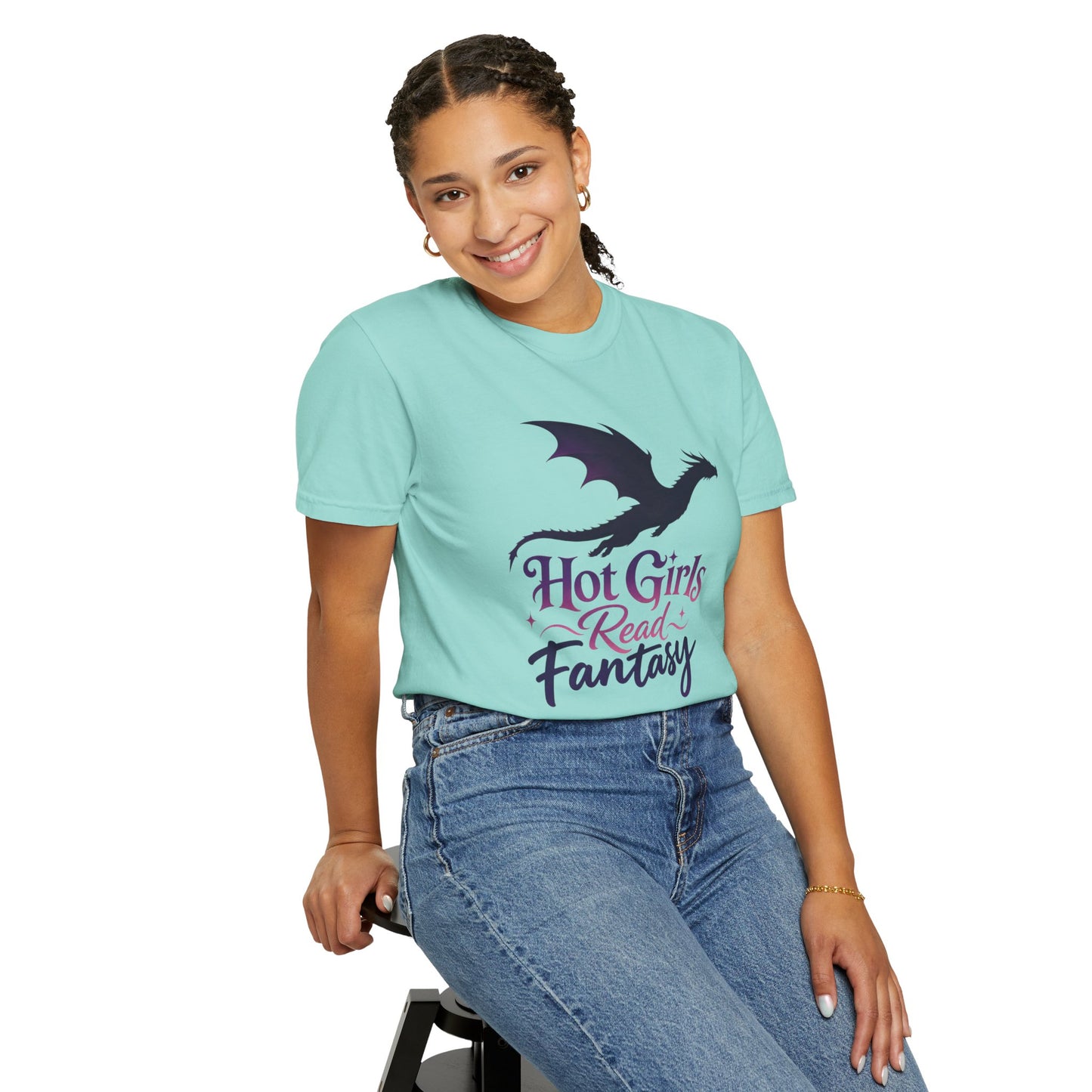 Fantasy Reader T‑Shirt — "Hot Girls Read Fantasy" Dragon Graphic