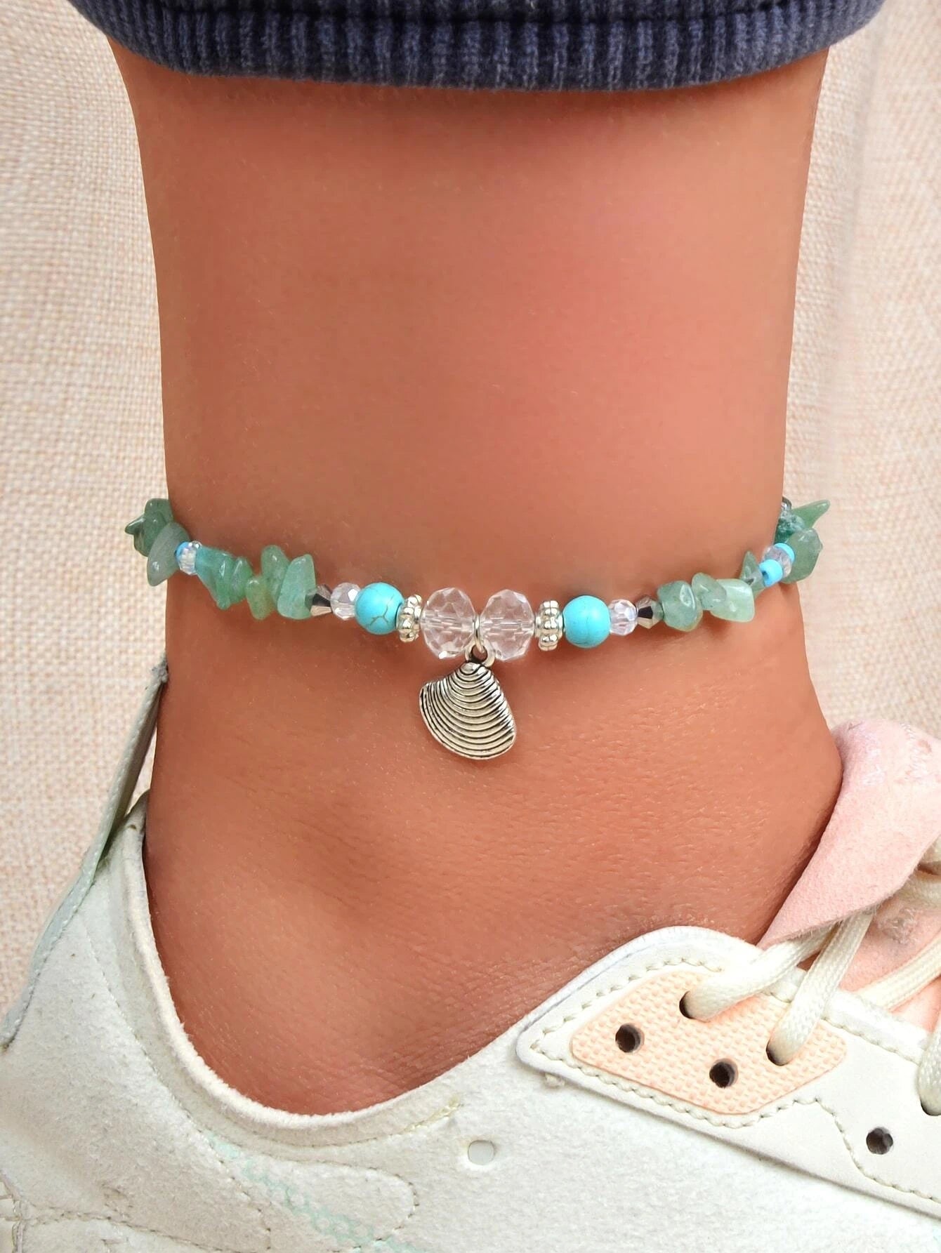 Bracelet de cheville coquillage pierre verte fait main