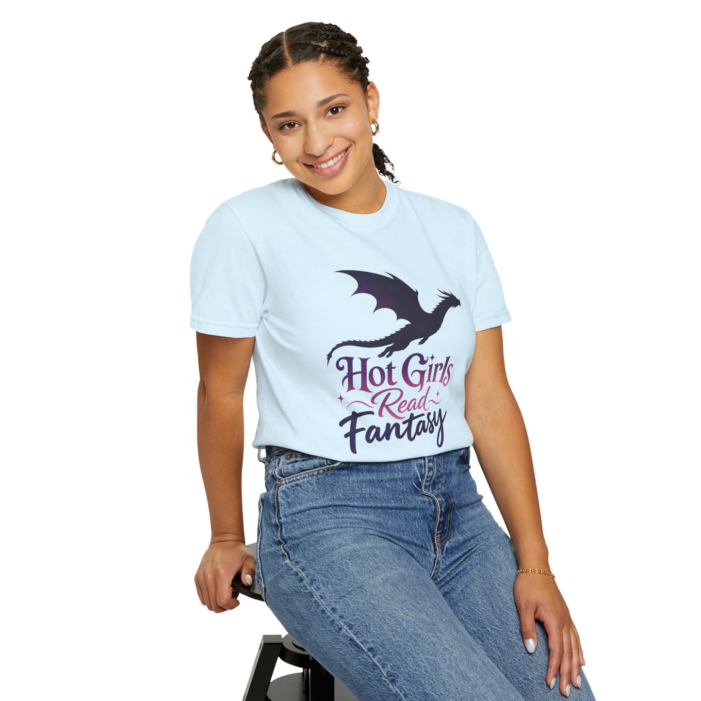 Fantasy Reader T‑Shirt — "Hot Girls Read Fantasy" Dragon Graphic