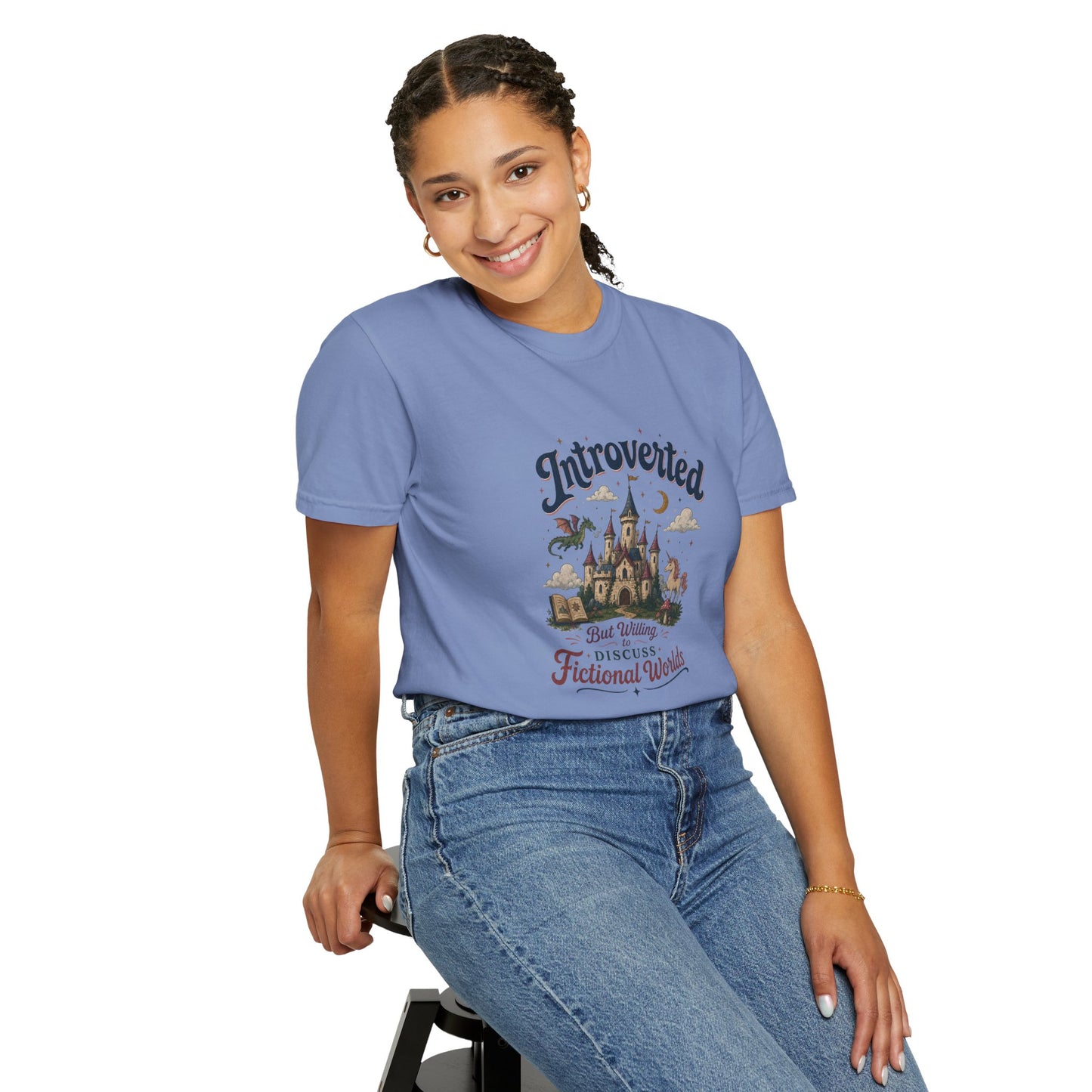 "Introverted But Willingly Discuss Fictional Worlds" Fantasy Lovers T-Shirt
