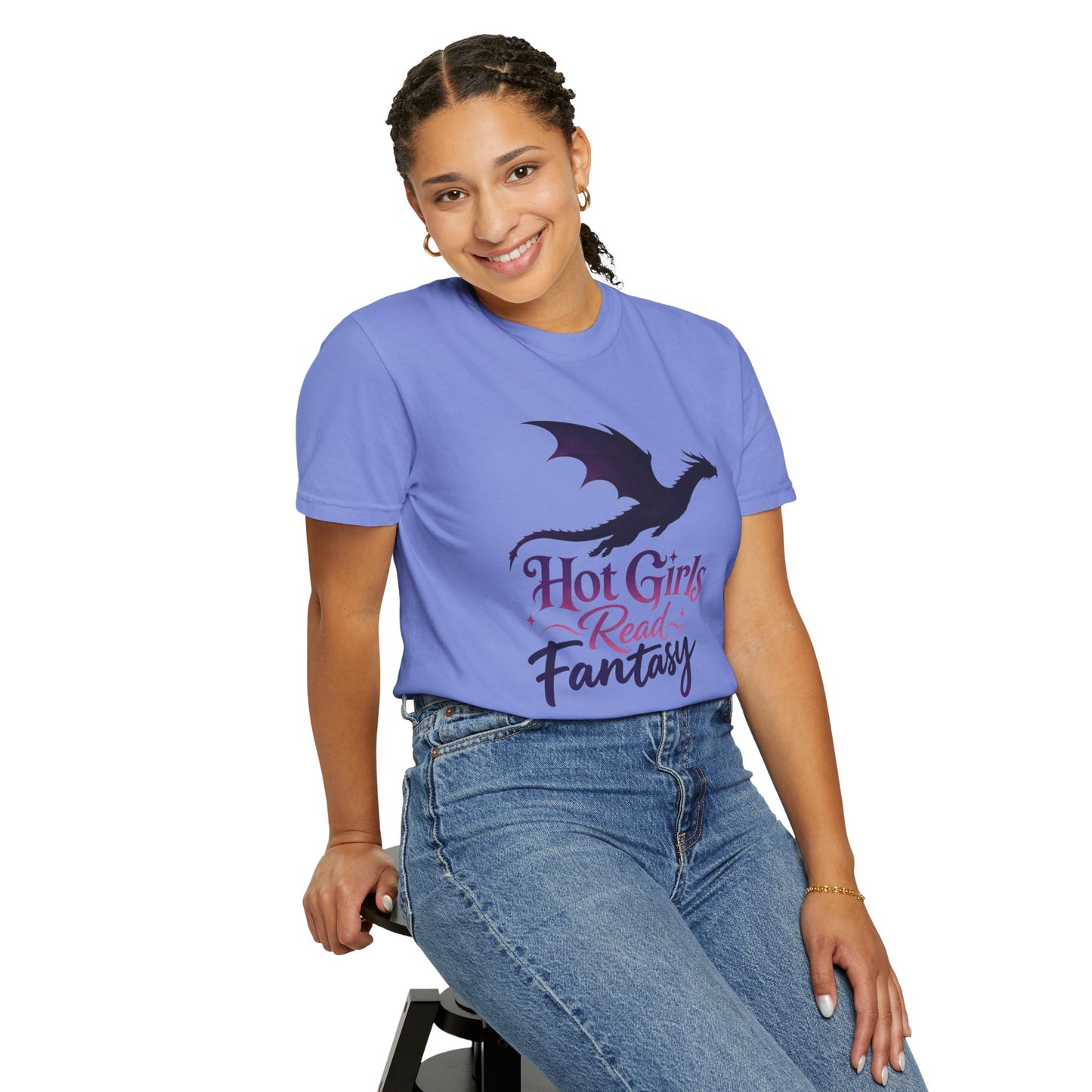 Fantasy Reader T‑Shirt — "Hot Girls Read Fantasy" Dragon Graphic