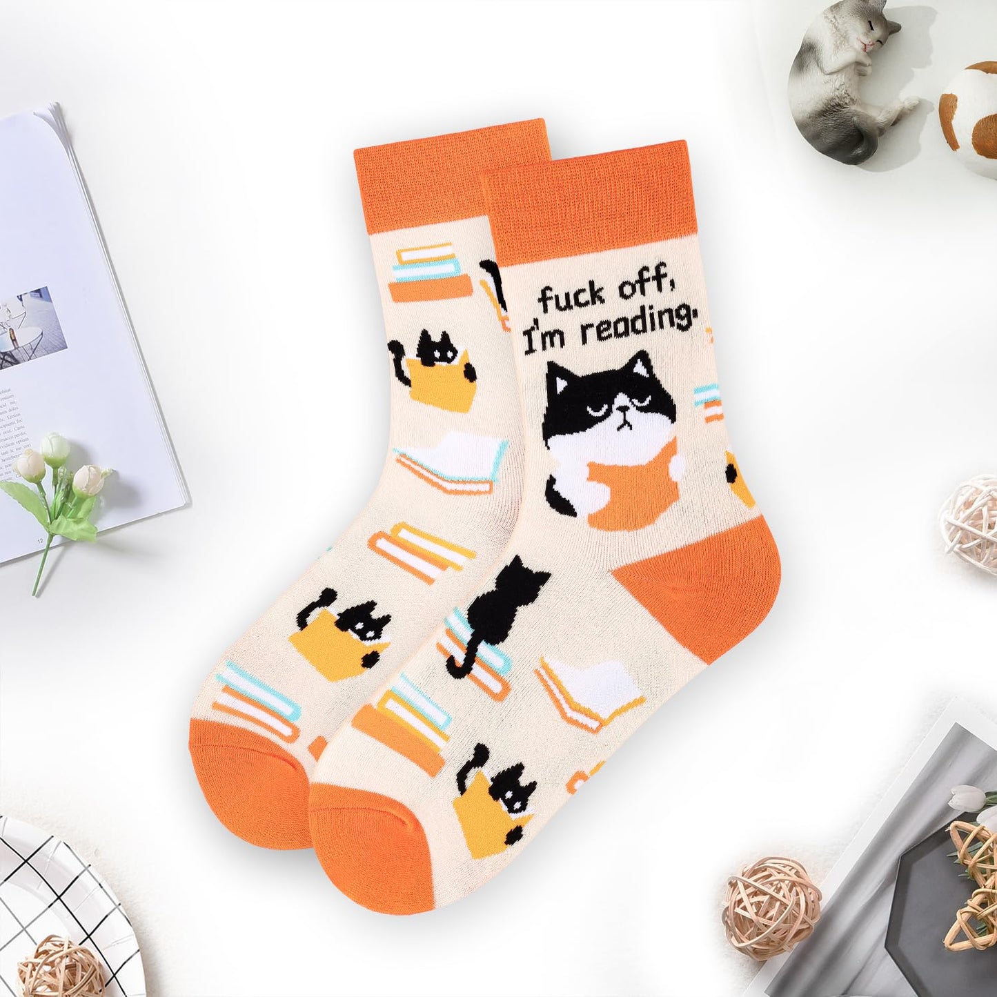 Chaussettes "Foutez-moi la paix, je lis"
