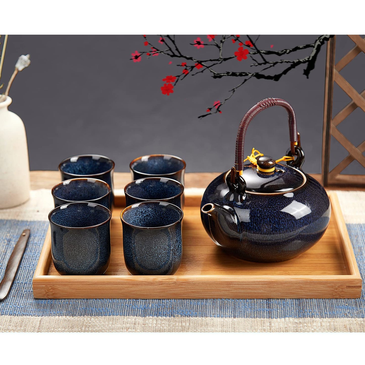 Service à Thé Japonais Dujust, Service à Thé en Porcelaine Noire avec 1 Théière, 6 Tasses à Thé, 1 Plateau de Service, 1 Infuseur en Acier Inoxydable, Magnifique Service à Thé Asiatique pour les Amateurs de Thé/Femmes/Hommes (Campagne Dorée)