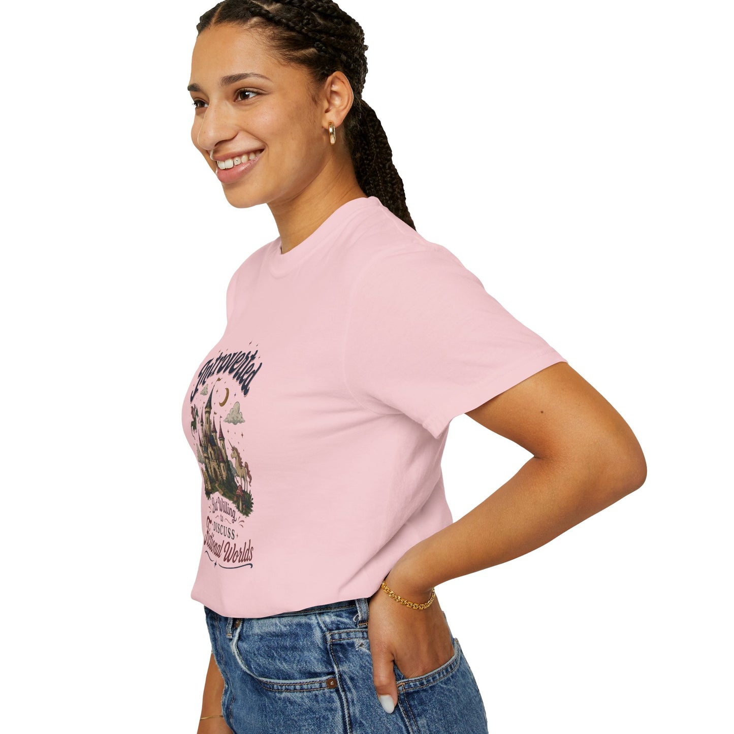 "Introverted But Willingly Discuss Fictional Worlds" Fantasy Lovers T-Shirt