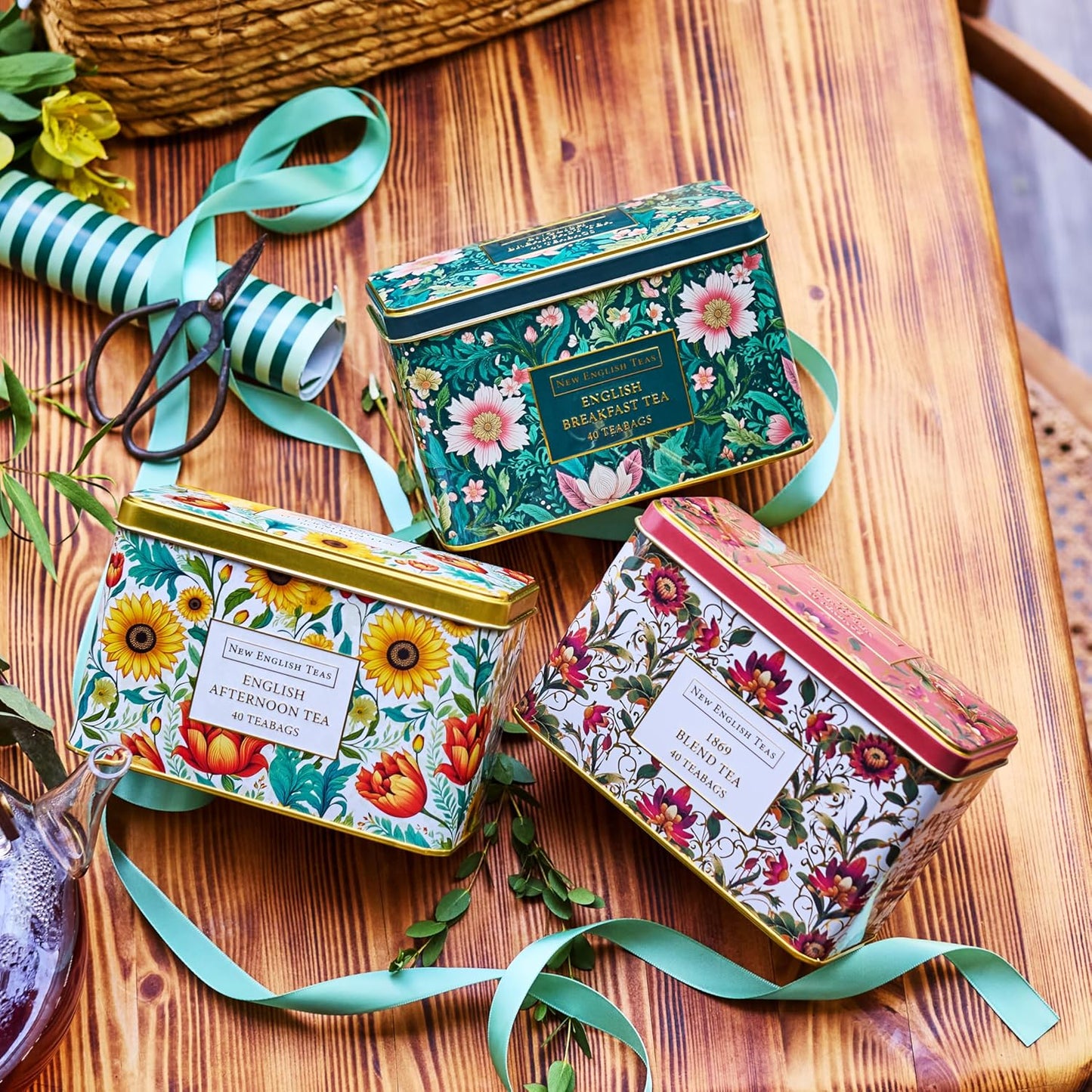 Boîte à thé New English Teas "Jardin Victorien" avec 40 sachets de thé English Breakfast, inspirée des styles de broderie et de textile