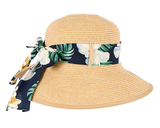 Straw wide brimmed ladies summer beach hat