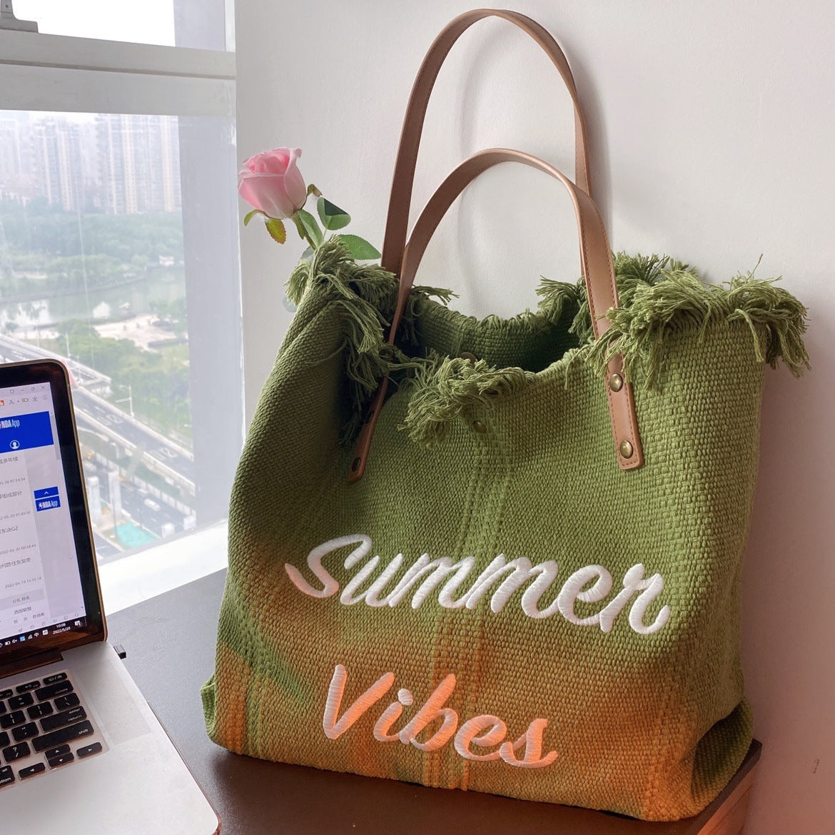 Sac de plage en toile brodée en 7 couleurs joyeuses