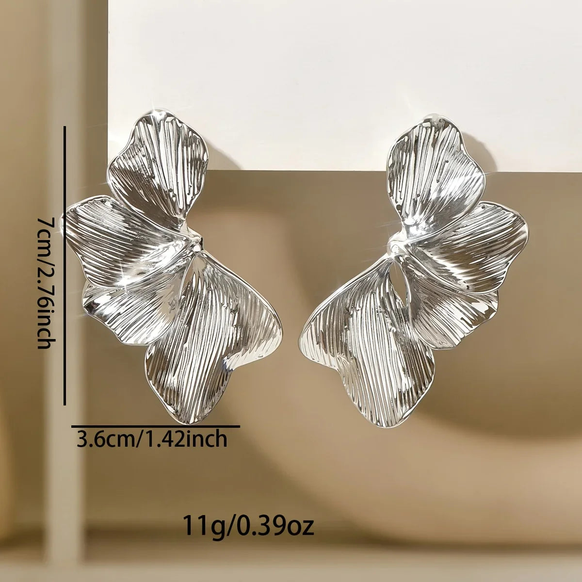 Boucles d'oreilles clous Feuille Élegantes pour une Grâce au Quotidien