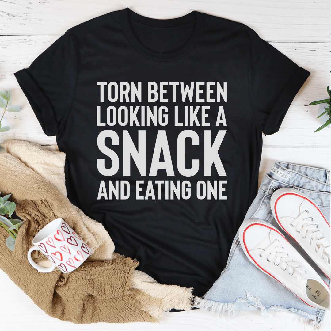 Tee-shirt "Je suis tiraillé entre l'idée de ressembler à un encas et d'en manger un"
